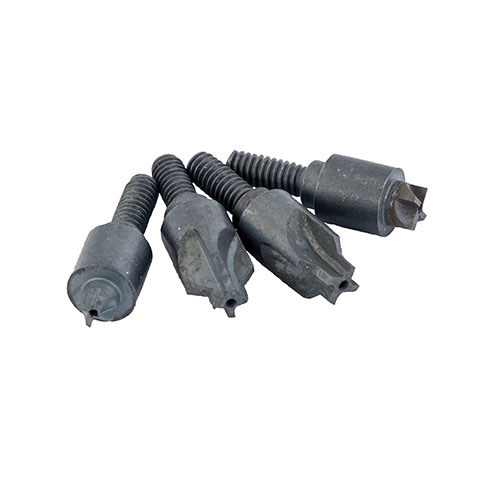 Il Frankford Arsenal Case Prep Power Expansion Kit permette di uniformare i fondi dei bossoli e rimuovere le crimps militari con strumenti compatibili 8-32.