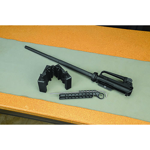 Il Wheeler Delta Series AR Armorers Kit offre tutti gli strumenti necessari per la manutenzione e la riparazione dell'AR-15, in un pratico kit professionale.