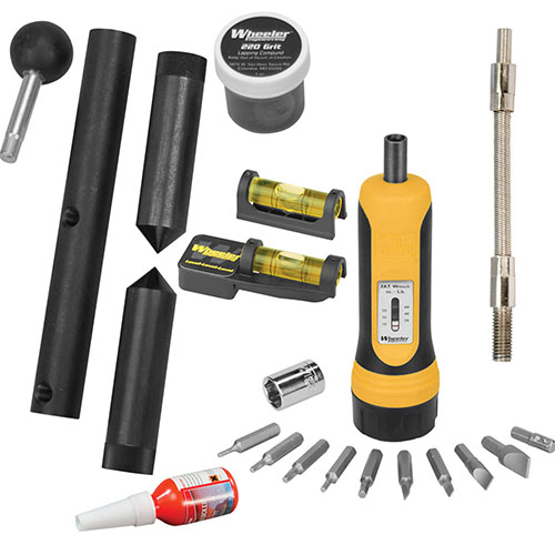 Il Wheeler® Scope Mounting Kit garantisce un allineamento preciso e un montaggio sicuro del tuo cannocchiale, con strumenti per il livellamento e una chiave F.A.T. per la coppia perfetta.