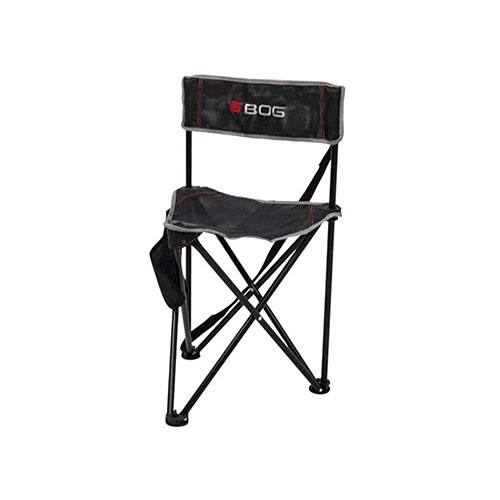 La sedia BOG Triple Play™ è leggera (4,5 lbs) e resistente, supporta fino a 300 lbs, con tessuto textilene® per un comfort ottimale durante le lunghe attese.