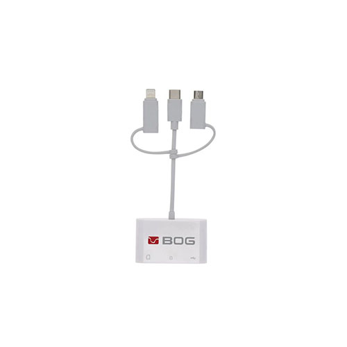Il lettore di schede SD BOG offre la possibilità di leggere schede SD e Micro SD, ideale per gestire facilmente i tuoi dati e foto in movimento.