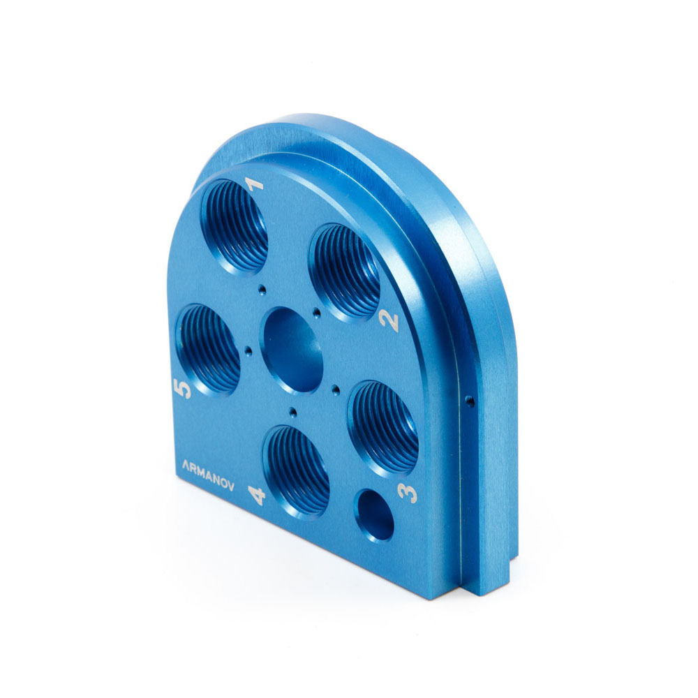 Il Toolhead ARMANOV per Dillon 650 offre un allineamento preciso grazie al sistema Zero Play e alla flottazione dei dies, garantendo munizioni più concentriche.
