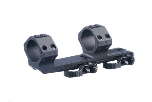 Montaggio sicuro e versatile per fucili a otturatore e piattaforme AR-10, con design modulare e costruzione in alluminio ad alta resistenza.