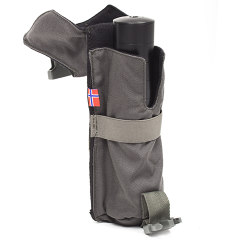La tasca per silenziatori ULFHEDNAR è realizzata in cordura e kevlar, robusta e versatile, compatibile con il sistema molle e adatta a silenziatori fino a 60 mm di diametro.