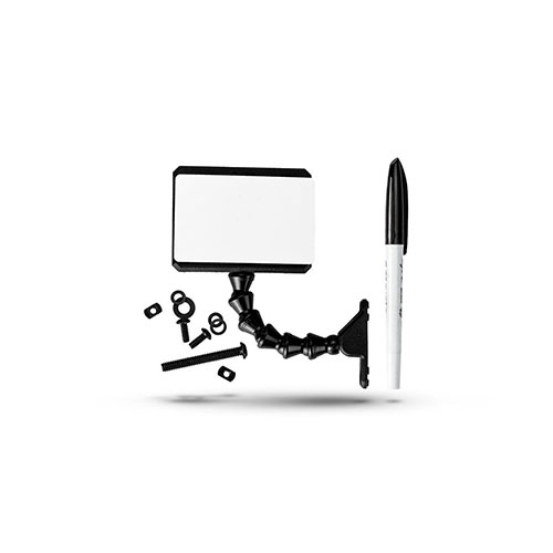 Il MDT M-LOK Data Card Holder ti permette di avere i tuoi dati balistici sempre a portata di mano, con un design regolabile per una lettura facile e veloce.