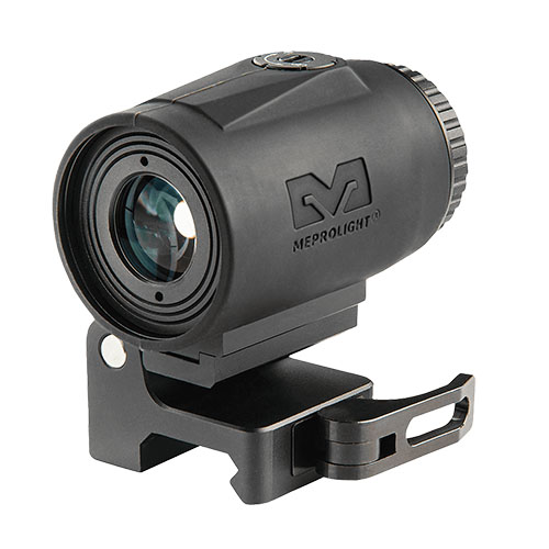 Il Meprolight MMX4 è un mirino 4x leggero e robusto, con montaggio flip-to-side, senza necessità di ri-zero, ideale per tiri tattici e competitivi.