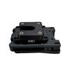 Il Clamp Lock con TEK-LOK è una soluzione di montaggio versatile e sicura, facile da attaccare a zaini o cinture, ideale per un'installazione rapida e stabile.