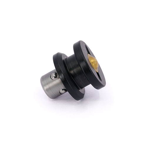 Il QD P offre connessioni rapide e sicure senza attrezzi, compatibile con socket Quick Disconnect per fucili e cage per fotocamere, ideale per setup versatili.