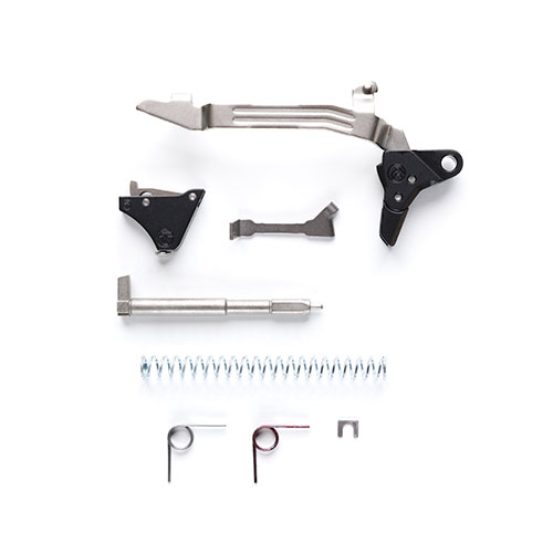 Il GLOCK PIVOT SAFETY TRIGGERS di TIMNEY offre un pull weight di 3 lb, installazione drop-in e una sensazione di grilletto migliorata senza compromettere l'affidabilità.