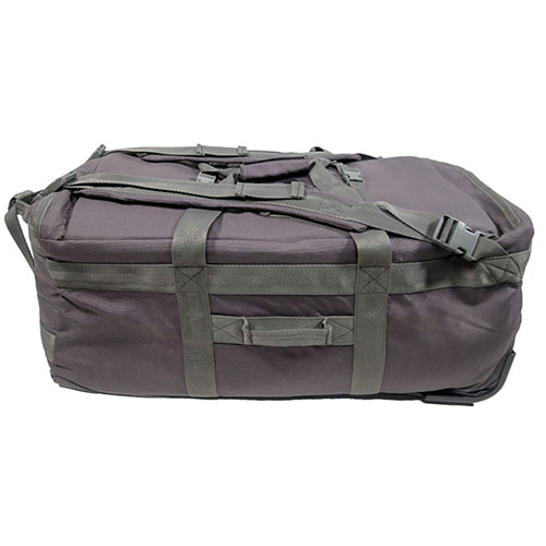 La borsa ULFHEDNAR da 100 litri è robusta e versatile, con ruote, spallacci e scomparti interni, ideale per trasportare armi lunghe e pistole.
