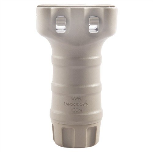 Il Picatinny Stubby Grip offre un controllo superiore per il tuo M4 o shotgun, senza ingombro e con un design compatto, ideale per l'accessibilità in veicolo.