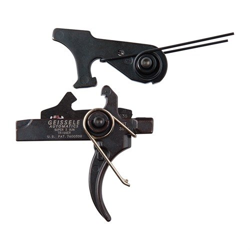 Il grilletto AR-15 S3G offre un'azione rapida per colpi di follow-up facili, con una trazione leggera di 3-1/4 lbs e un reset veloce, ideale per il tiro sportivo.