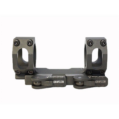Il montaggio AD-RECON-SL offre una base bassa per ottiche di alta potenza, realizzato in alluminio 6061 T6 e dotato di sistema QD Auto Lock per una compatibilità ottimale.