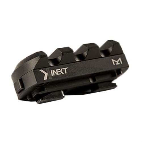Il Kinect™ di KDG per MLOK™ offre un sistema di montaggio QD innovativo, facile da usare e compatibile con qualsiasi sistema MLOK, rendendo gli accessori rimovibili in un attimo.