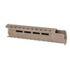 Il MOE SL Hand Guard per AR-15/M4 offre flessibilità modulare con slot M-LOK, costruzione in polimero resistente al calore e design leggero ed elegante.