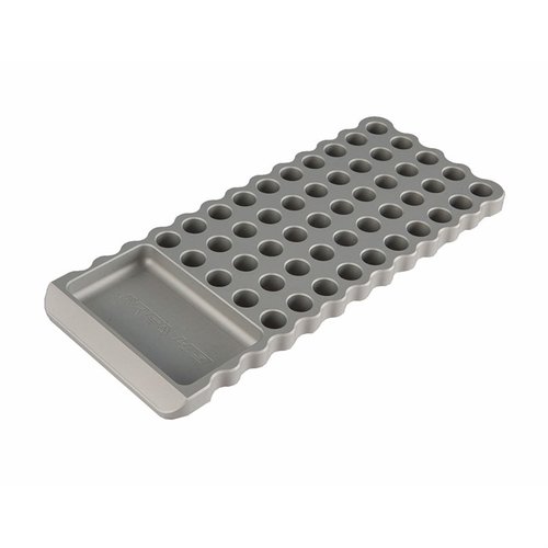 Il Billet Loading Block di Area 419 offre 50 posti per cartucce, realizzato in alluminio anodizzato 6061-T6, con pad in gomma per stabilità e sicurezza.