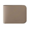 Il portafoglio Magpul DAKA Bifold è sottile, resistente e offre spazio extra per contanti e carte, perfetto per l'uso quotidiano e i viaggi.