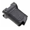 Il grip angolato Strike Industries offre gestione cavi, stabilità su superfici e un angolo naturale per il polso, garantendo un controllo ottimale del tuo AR-15.