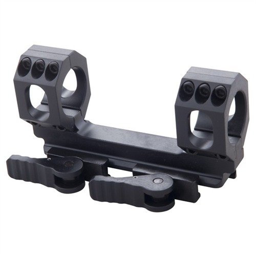 Il RECON-S NO OFFSET SCOPE MOUNT offre un sistema di rilascio rapido, robustezza senza pari e adattabilità a quasi tutte le guide Picatinny o Weaver.