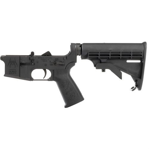 Ricevitore inferiore AR-15 in alluminio 7075 T6, finitura anodizzata resistente, completo di calciolo, grilletto in acciaio inox e tubo buffer mil-spec a sei posizioni.