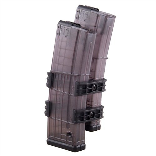 Il Magazine Cinch Lancer Systems unisce due caricatori AR-15/M16 per ricariche ultra-rapide, con un sistema di bloccaggio robusto e leggero.