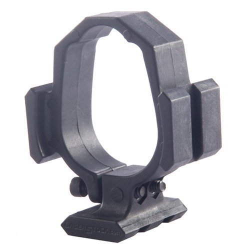 Il RUGER® 10/22® Accessory Band offre un'installazione semplice e una solida montatura per luci, laser e slings, senza modificare il calcio.