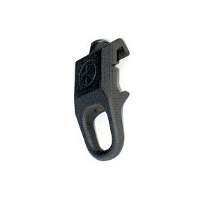 L'RSA™ RAIL SLING ATTACHMENT si fissa facilmente a qualsiasi rail Picatinny, offre un punto di attacco sicuro e resiste a carichi fino a 300 libbre.