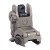 Mirino posteriore MBUS GEN 2 di MAGPUL, compatto e rapido da attivare, offre backup affidabile per ottiche primarie e si adatta a qualsiasi arma con rail Picatinny.