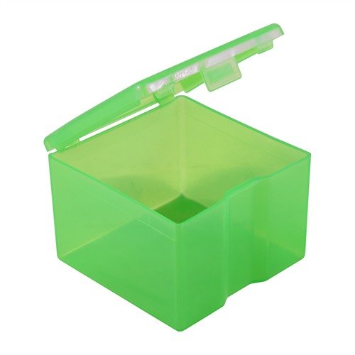 Scopri la PISTOL CAST BULLET BOX di MTM CASE-GARD: realizzata in polipropilene trasparente, contiene 160 proiettili 45 ACP o 200+ 9mm, con etichette per calibro.