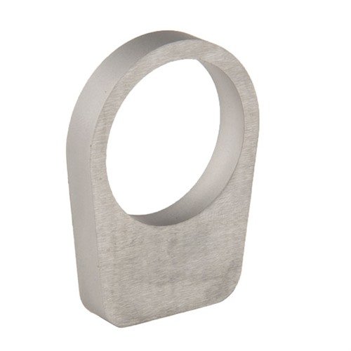 Realizzato in acciaio inossidabile 17-4 PH, il REMINGTON 700 RECOIL LUG offre precisione, resistenza e protezione per il letto durante l'installazione.