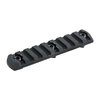 Le sezioni di rail M-LOK in alluminio di MAGPUL permettono di montare accessori Picatinny, offrendo robustezza e compatibilità con tutti i handguards M-LOK.