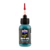 LUCAS Extreme Duty Gun Oil offre resistenza superiore al calore e agli urti, protezione contro ruggine e usura, e facilita la pulizia di armi in condizioni estreme.