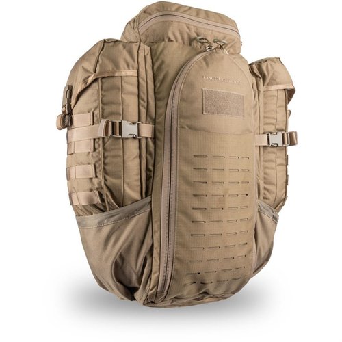 Lo zaino Eberlestock Halftrack offre 2150 cubic-inches di spazio, comfort grazie a materiali di alta qualità e capacità di stoccaggio per acqua e attrezzatura.