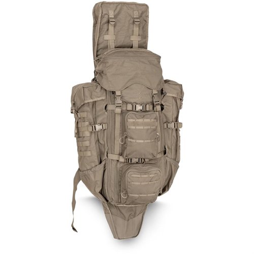 Lo zaino Eberlestock G4 Operator Pack offre 4100 cubic inches di spazio, scabbard per fucile pieghevole e un telaio Intex II per stabilità e sicurezza.