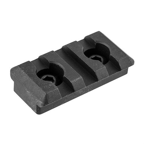 Il rail M-LOK 3 slot Picatinny in alluminio 6061 di Midwest Industries è leggero, resistente e include tutto il materiale di montaggio per un'installazione facile.