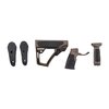 Il set di mobili AR-15 Daniel Defense offre un calcio regolabile senza gioco, impugnatura ergonomica e un vano portaoggetti impermeabile per prestazioni eccezionali.