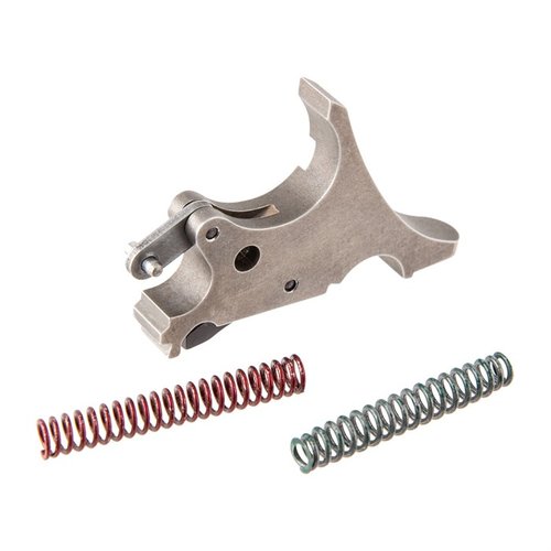 Il martello Apex Evolution IV per revolver S&W N-Frame consente di ridurre il peso del grilletto e convertire in Double Action Only, senza compromettere l'affidabilità.