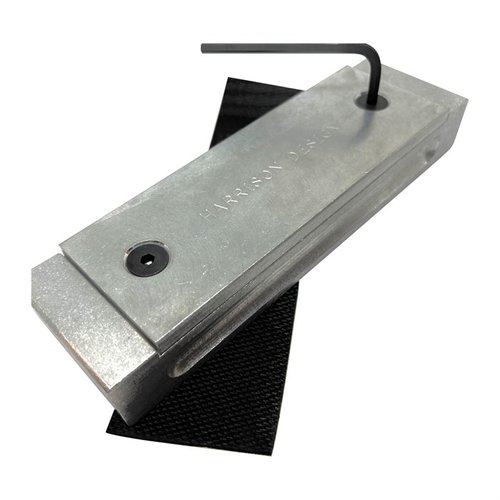 Il blocco di levigatura in alluminio di Harrison Design offre controllo, comfort e precisione nella levigatura di slide e frame, ideale per finiture professionali.