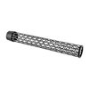 L'EDGE HANDGUARD in fibra di carbonio leggera è disponibile in diverse lunghezze, con un tubo brevettato e un sistema di montaggio facile per accessori.