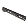 Il handguard Geissele MK14 Super Modular Rail per AR-15 offre un profilo sottile, numerosi slot M-LOK per accessori e un robusto sistema di ancoraggio.