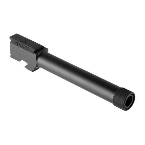 Il barile filettato Faxon per Glock® 17 offre una precisione superiore con un attacco sicuro, finitura Nitrato nero e compatibilità con G17 Gen 1-4.