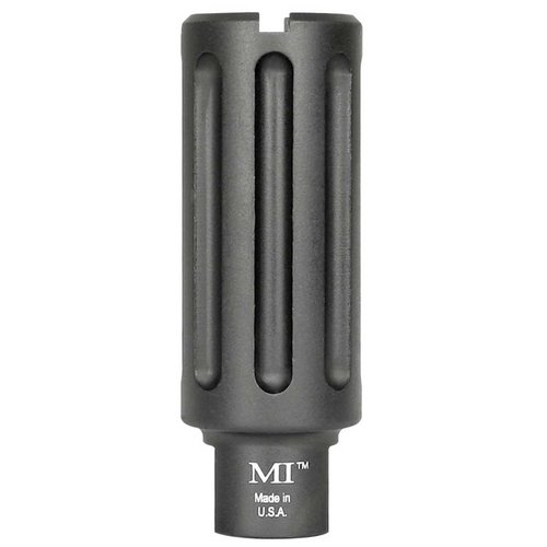 Il compensatore AR-15 Blast Can di Midwest Industries dirige il blast del muzzlo in avanti, riducendo l'impatto per il tiratore e migliorando l'esperienza di tiro.