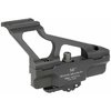 Il Midwest Industries AKG2 Side Mount offre un design in alluminio robusto, finitura anodizzata nera e consente di montare ottiche mantenendo il punto anche in condizioni difficili.