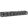 Aggiungi un tocco personalizzato al tuo IWI Galil ACE con il handguard Drop-In in alluminio di Midwest Industries, compatibile M-LOK e con finitura anodizzata nera.