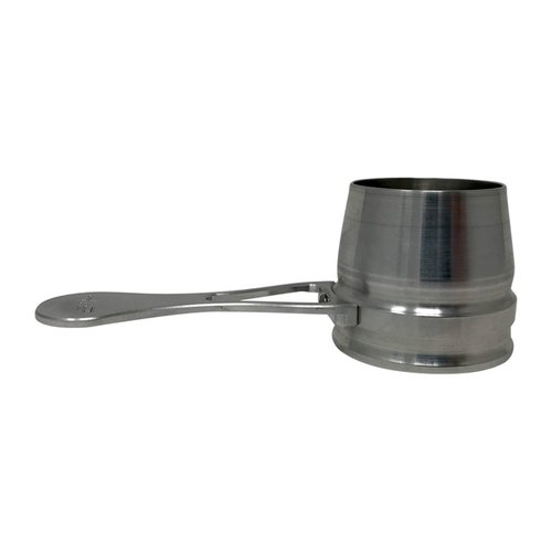 Il BILLET POWDER CUP di AREA 419, in alluminio 6061, cattura polvere durante la ricarica, garantendo sicurezza e precisione con una capacità di oltre 750 grani.