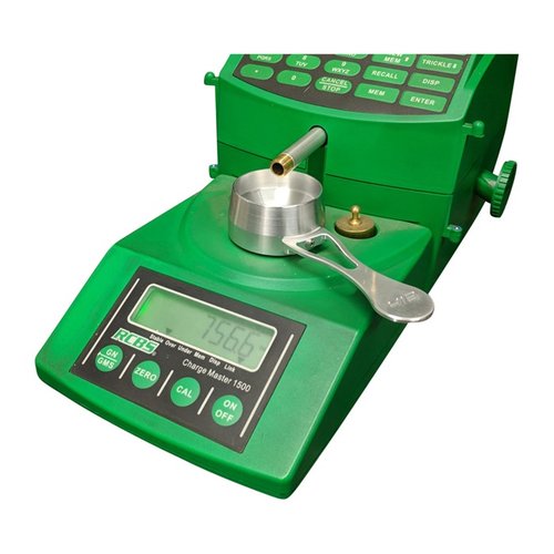 Il sistema Billet Chargemaster di AREA 419 offre un vassoio in alluminio 6061-T6 e una tazza alta, migliorando precisione e stabilità per la pesatura.