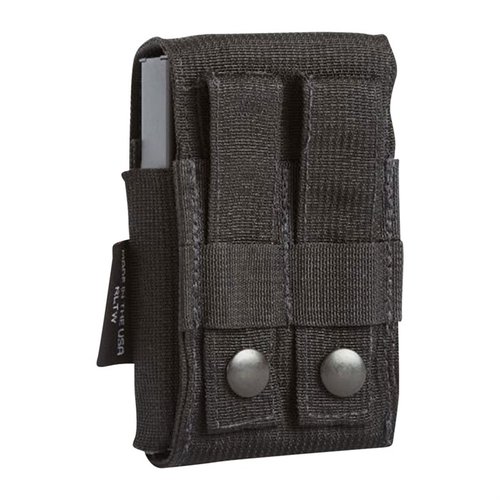 La pochette regolabile AICS/AW di Armageddon Gear offre accesso rapido e sicuro ai caricatori, compatibile con PALS e cinture fino a 2".