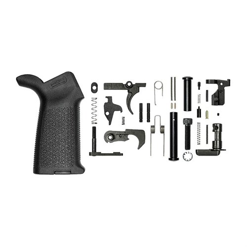 Il kit di parti inferiori AR 308 M5 di Aero Precision include il grip Magpul MOE, garantendo costruzione di alta qualità e prestazioni ottimali per il tuo AR-308.