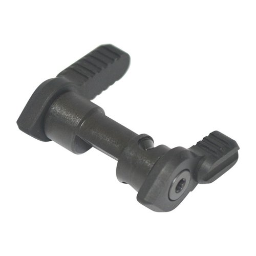 L'Armaspec ST45 è un selettore di sicurezza ambidestro per AR-15 con un'escursione corta e fluida, realizzato in alluminio e acciaio, coperto da garanzia a vita.