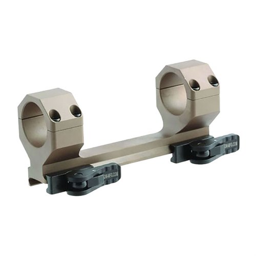 Il Delta Scope Mount di American Defense è leggero, resistente e offre un sistema QD Auto Lock per un fissaggio sicuro su rail Picatinny, perfetto per AR-15.